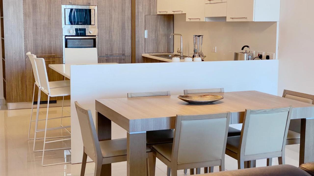 Point Sliema Sea Front Apartment Екстериор снимка
