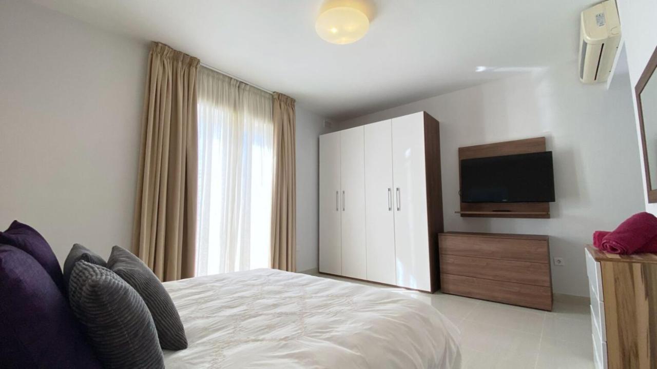 Point Sliema Sea Front Apartment Екстериор снимка
